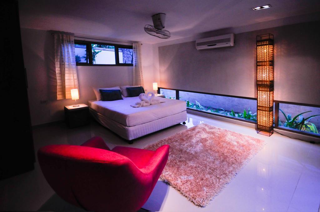 Nai Harn Beach Villa Экстерьер фото