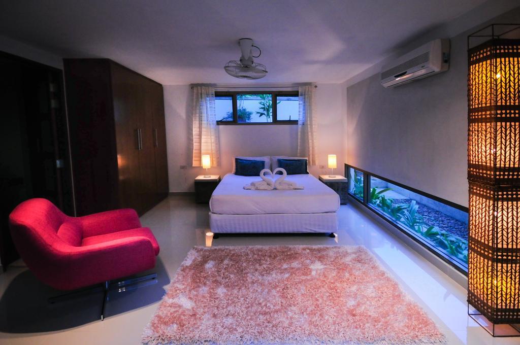 Nai Harn Beach Villa Экстерьер фото