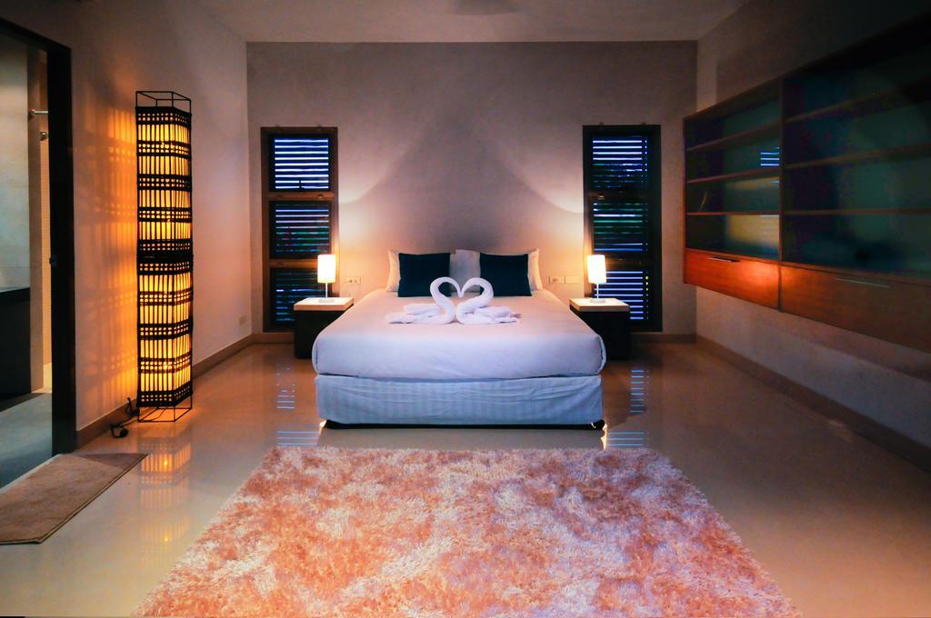 Nai Harn Beach Villa Экстерьер фото